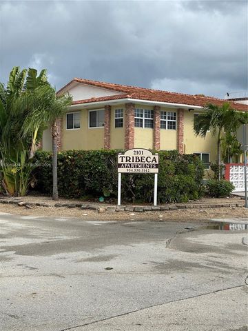 2101 NE 51st St 15, Fort Lauderdale, FL 33308