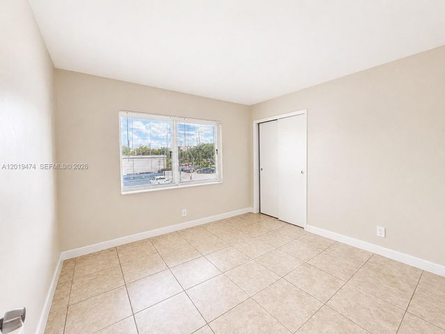 2101 NE 51st St 15, Fort Lauderdale, FL 33308