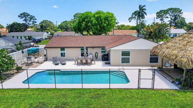 5363 Benjamin Avenue, Boynton Beach, FL 33472