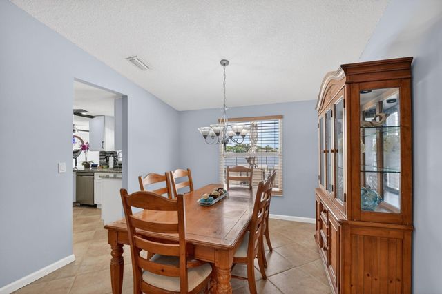 5363 Benjamin Avenue, Boynton Beach, FL 33472