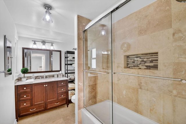 5363 Benjamin Avenue, Boynton Beach, FL 33472