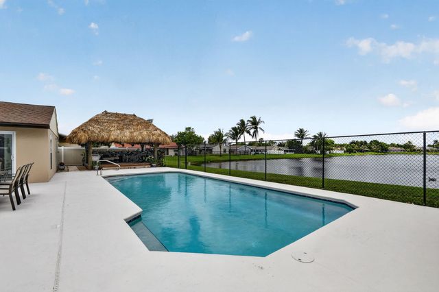 5363 Benjamin Avenue, Boynton Beach, FL 33472
