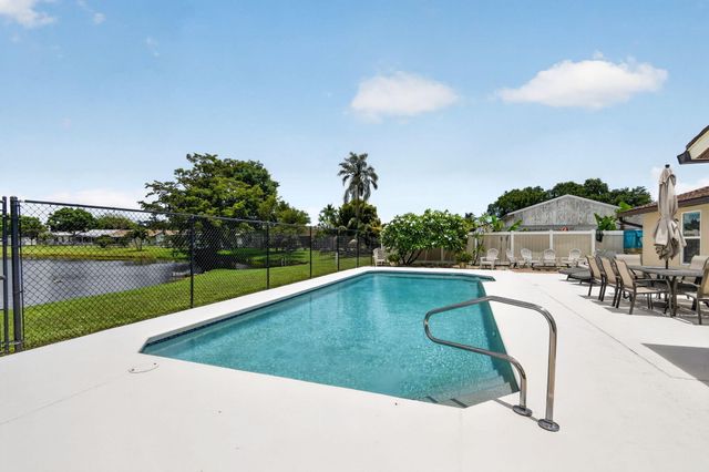 5363 Benjamin Avenue, Boynton Beach, FL 33472