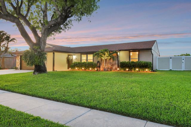 5363 Benjamin Avenue, Boynton Beach, FL 33472