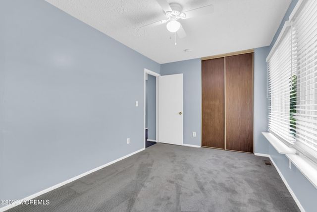 490 Brewers Bridge Road, Jackson, NJ 08527