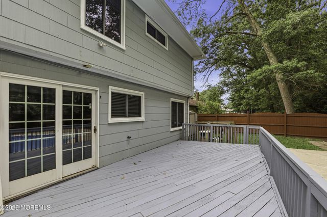 490 Brewers Bridge Road, Jackson, NJ 08527