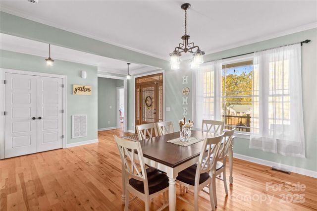 121 Wildeman Trail, Statesville, NC 28625