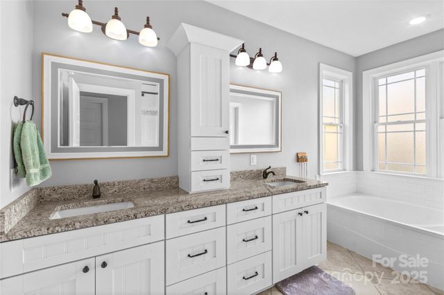 121 Wildeman Trail, Statesville, NC 28625