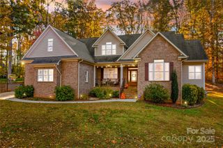 121 Wildeman Trail, Statesville, NC 28625