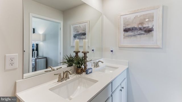 24 ELLIOT LANE, Westampton, NJ 08060