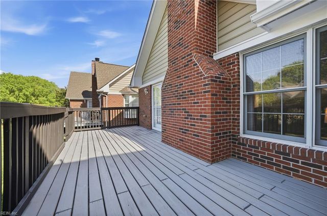 1113 Trieste CT, Virginia Beach, VA 23454