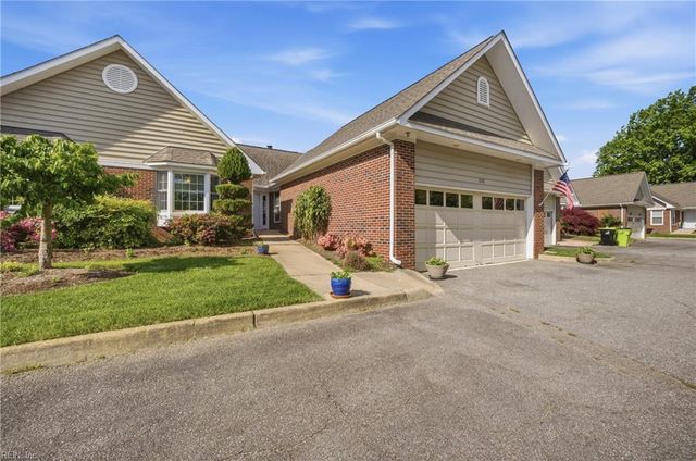 1113 Trieste CT, Virginia Beach, VA 23454