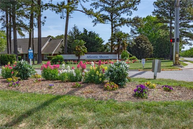 1113 Trieste CT, Virginia Beach, VA 23454
