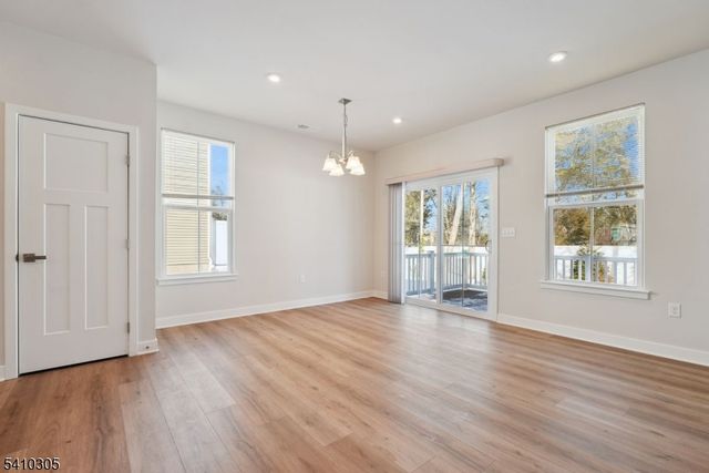 20 Owen Ct, Franklin Twp., NJ 08873