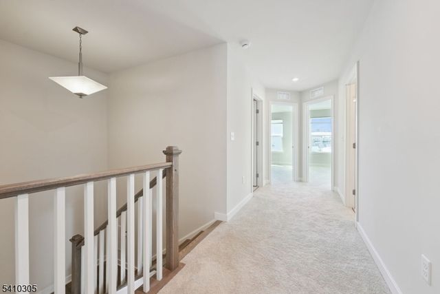 20 Owen Ct, Franklin Twp., NJ 08873