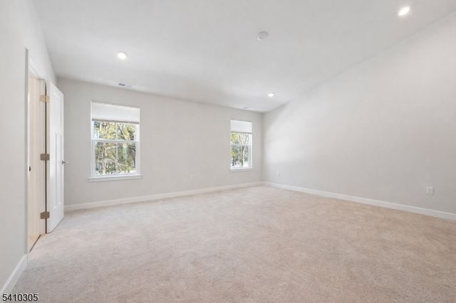 20 Owen Ct, Franklin Twp., NJ 08873