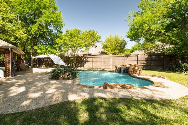2420 Bent Trail, Mansfield, TX 76063