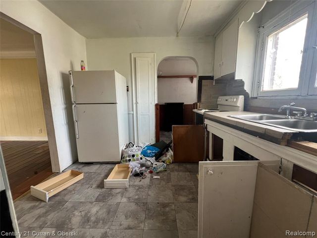 11731 Washburn Street, Detroit, MI 48204