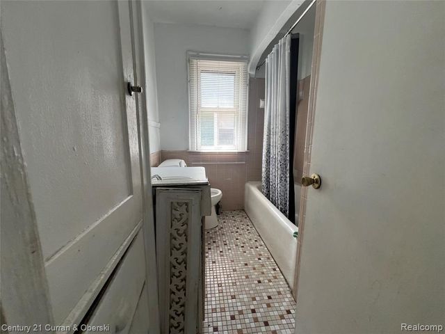 11731 Washburn Street, Detroit, MI 48204