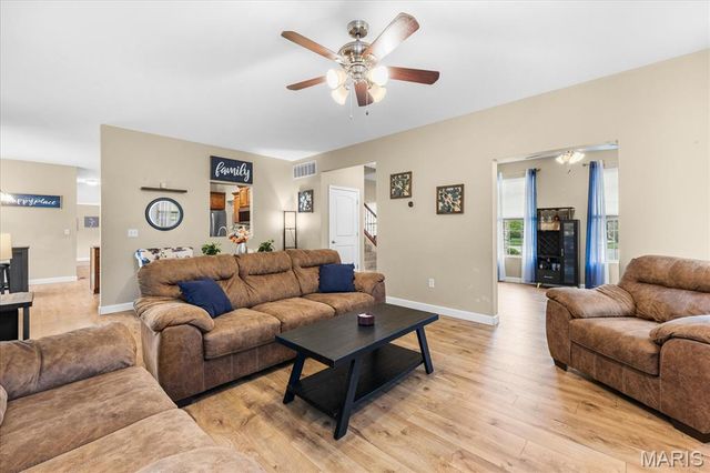 3408 Amber Meadows Court, Swansea, IL 62226