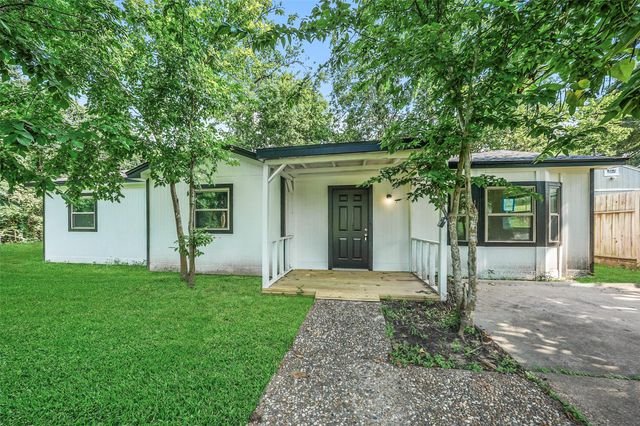 725 Lafayette Street, Hempstead, TX 77445
