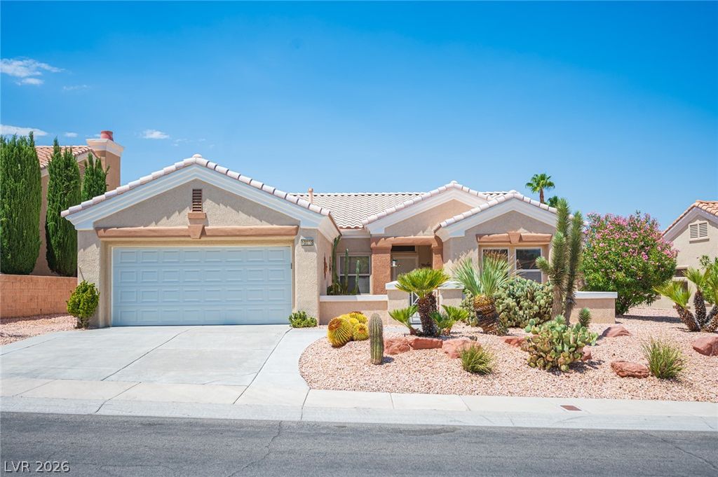 10820 Mission Lakes Avenue, Las Vegas, NV 89134 — exterior