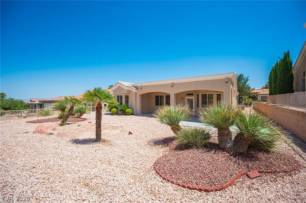 10820 Mission Lakes Avenue, Las Vegas, NV 89134 — photo 4