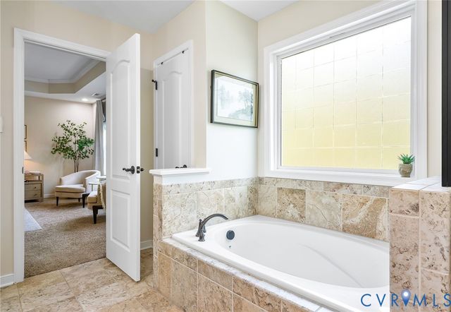 10744 Providence Park Dr, Ashland, VA 23005