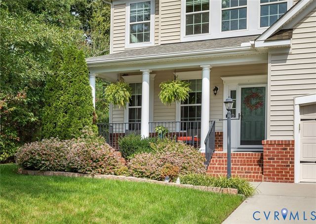 10744 Providence Park Dr, Ashland, VA 23005