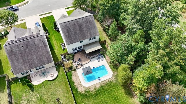 10744 Providence Park Dr, Ashland, VA 23005