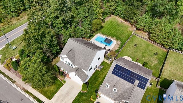 10744 Providence Park Dr, Ashland, VA 23005