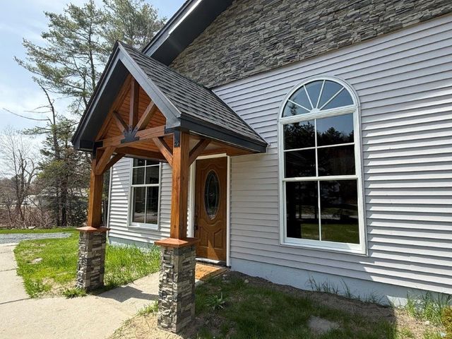 1011 US Route 4, Canaan, NH 03741