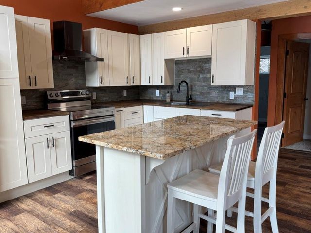 1011 US Route 4, Canaan, NH 03741