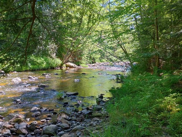1011 US Route 4, Canaan, NH 03741