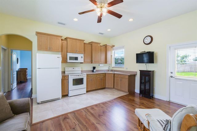 2301 SW Vale, Port St. Lucie, FL 34953