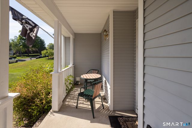 205 Oakbrook Lane, Torrington, CT 06790