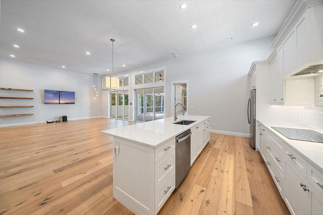 2436 ARLINGTON STREET, Sarasota, FL 34239