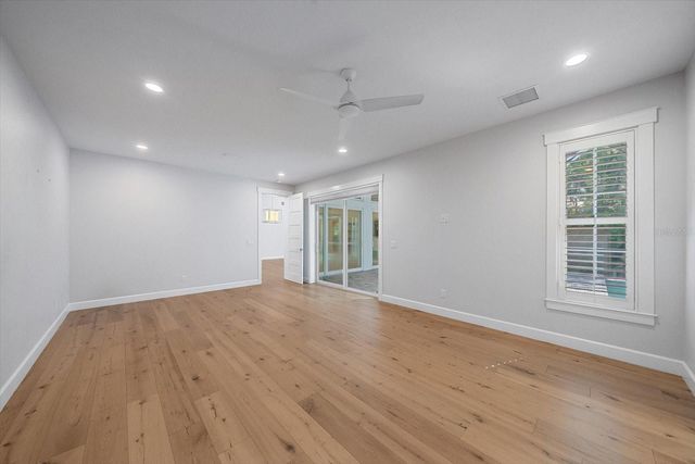 2436 ARLINGTON STREET, Sarasota, FL 34239
