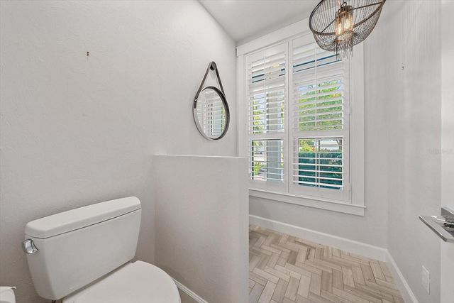 2436 ARLINGTON STREET, Sarasota, FL 34239
