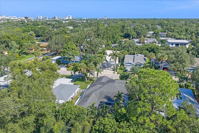 2436 ARLINGTON STREET, Sarasota, FL 34239