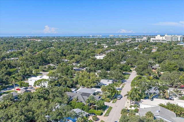 2436 ARLINGTON STREET, Sarasota, FL 34239