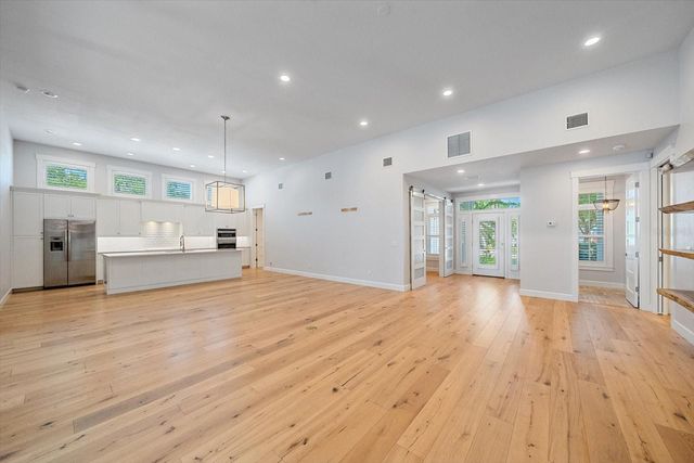 2436 ARLINGTON STREET, Sarasota, FL 34239