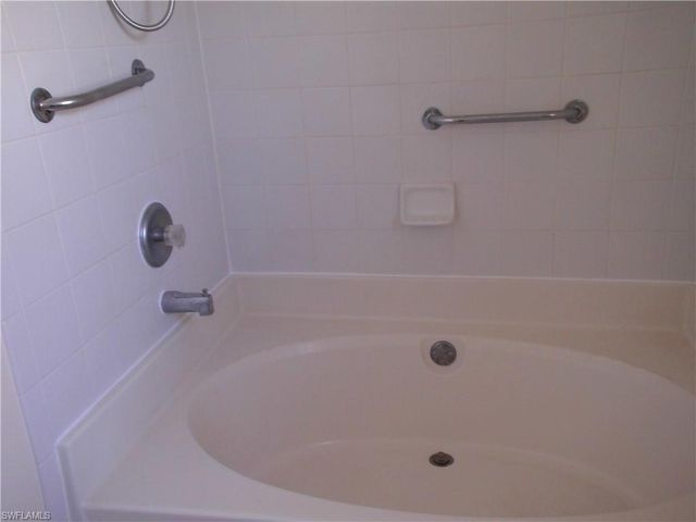 2916 9th ST W, Lehigh Acres, FL 33971