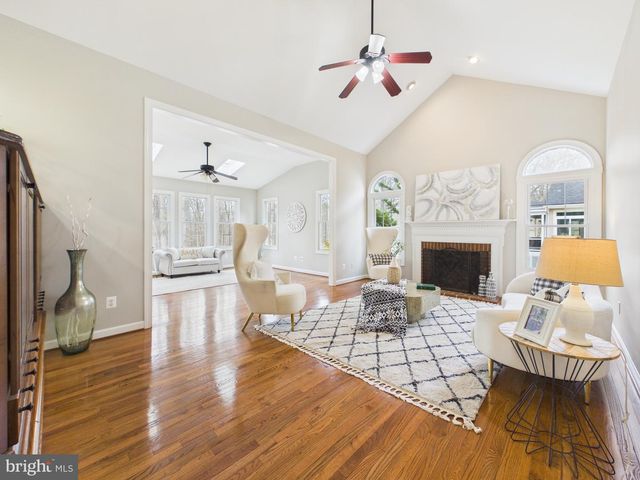20409 BRIGHTWATER PL, Sterling, VA 20165