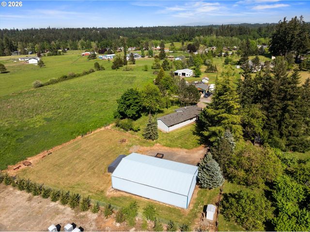 9831 MARQUAM Cir, Molalla, OR 97038