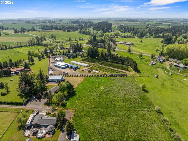 9831 MARQUAM Cir, Molalla, OR 97038