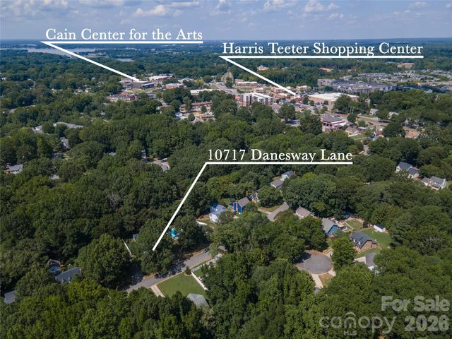 10717 Danesway Lane, Cornelius, NC 28031