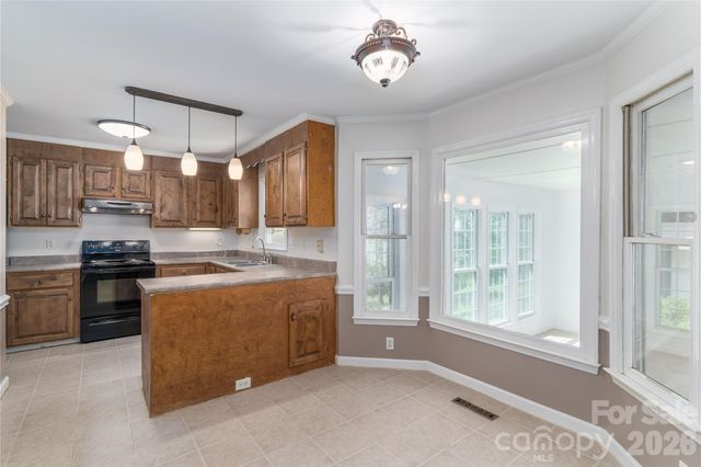 10717 Danesway Lane, Cornelius, NC 28031