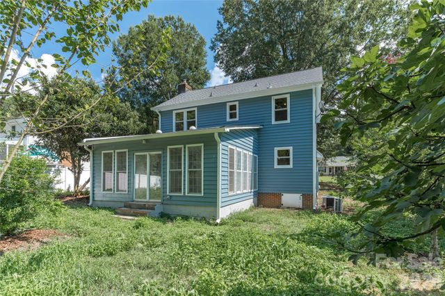 10717 Danesway Lane, Cornelius, NC 28031