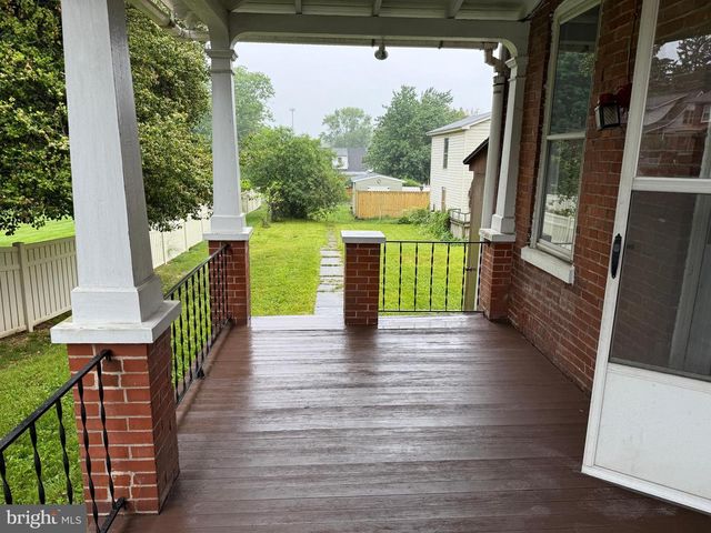 912 LOCUST ST, Columbia, PA 17512